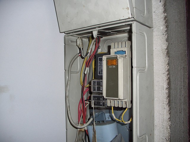 揚水ポンプ電源確認
